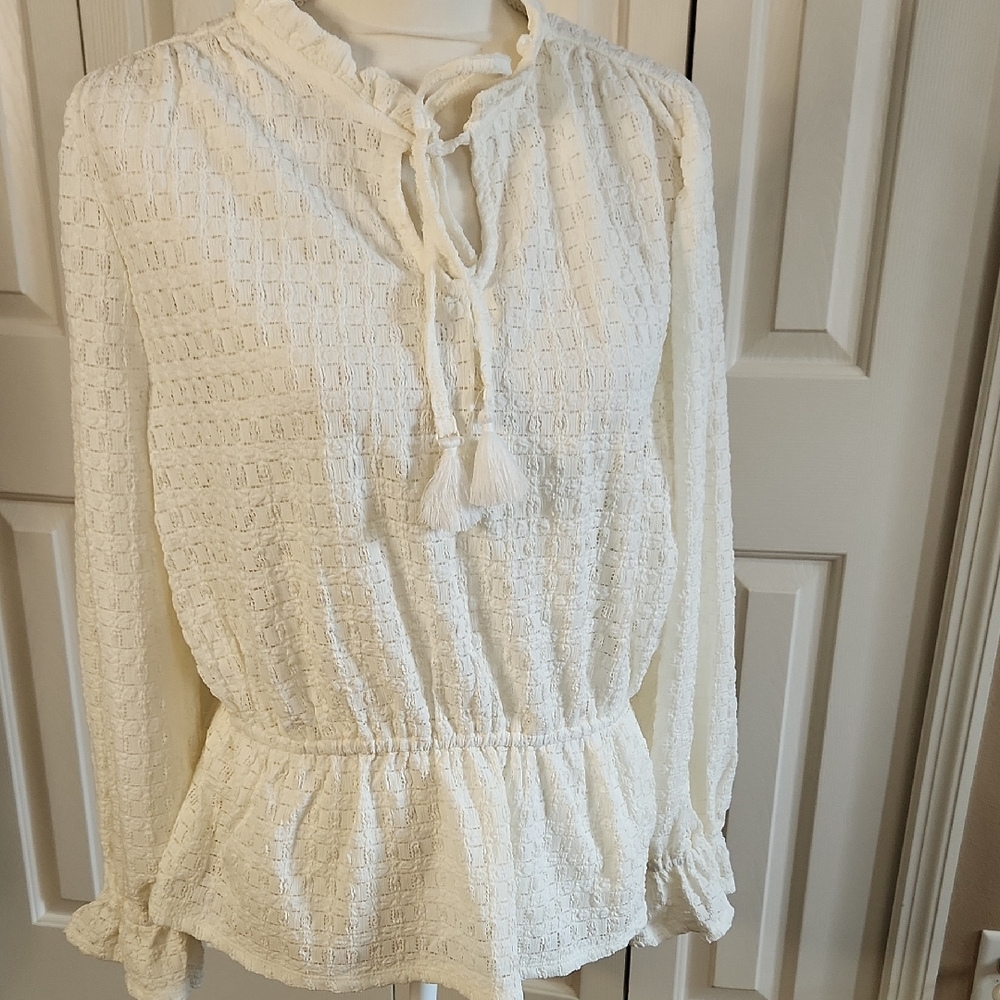 Cupio White Peplum Blouse with Tie Front and Mandarin Collar